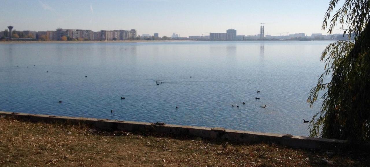 Luxury Westpark 2 Residence Lake View W6 Bucharest Exterior photo